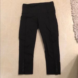 Lulu lemon Fast and Free cropped tight